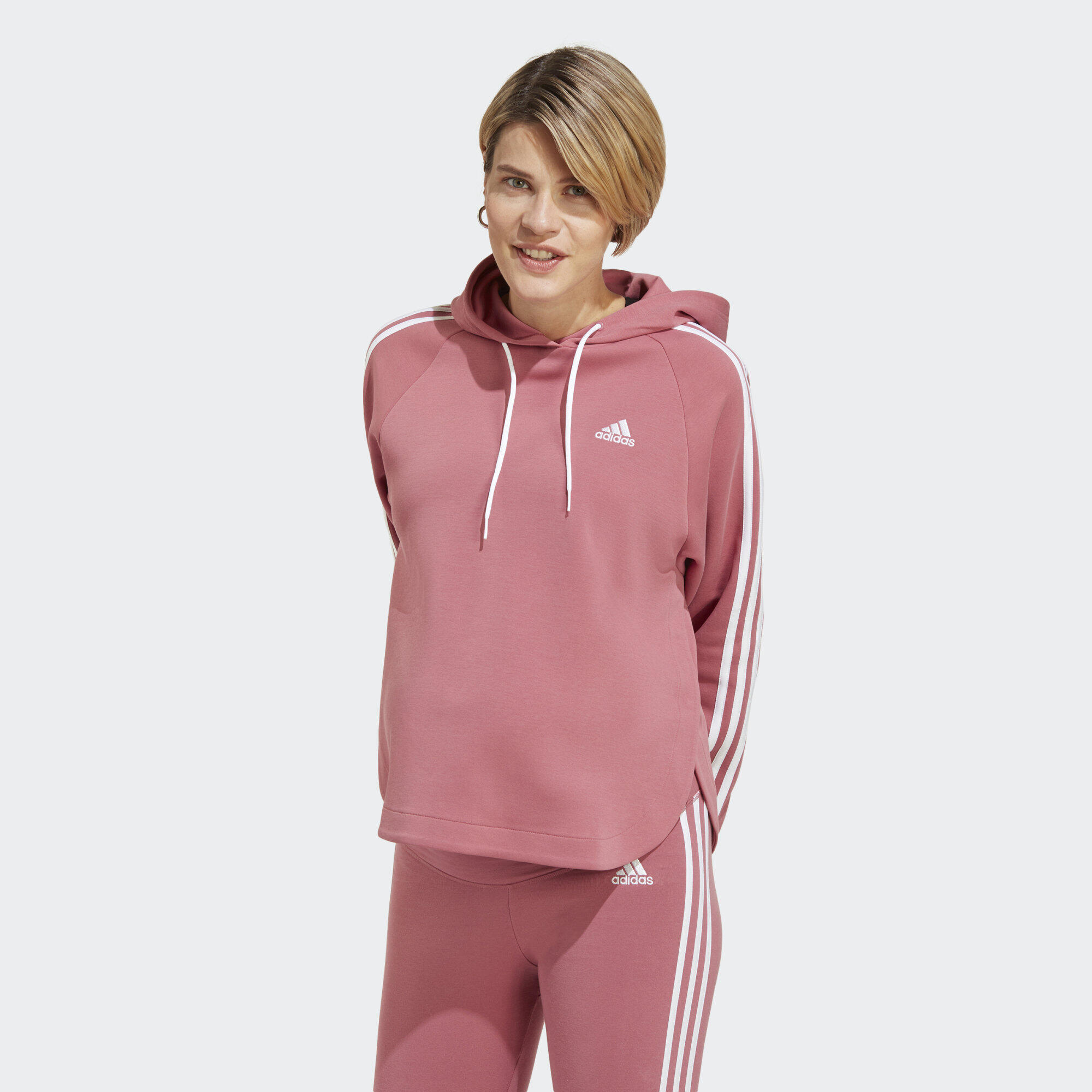 Sudadera corta con logo para mujer adidas Essentials Decathlon